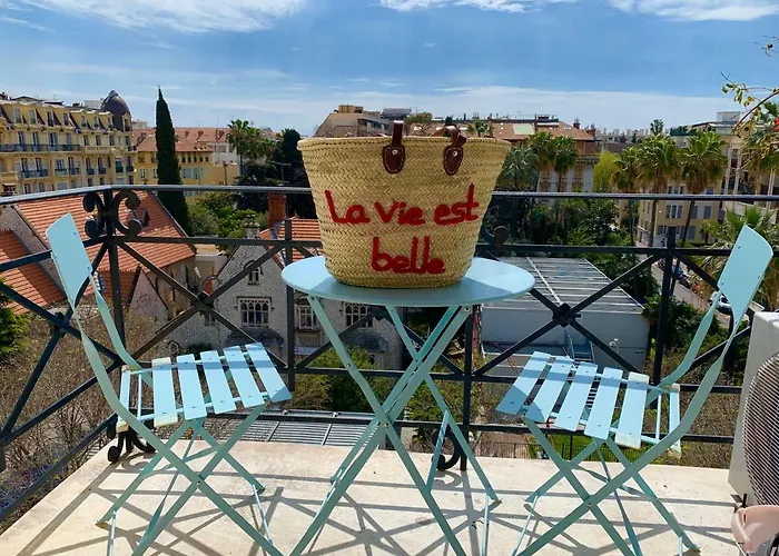 Boulevard Victor Hugo Apartment Nice